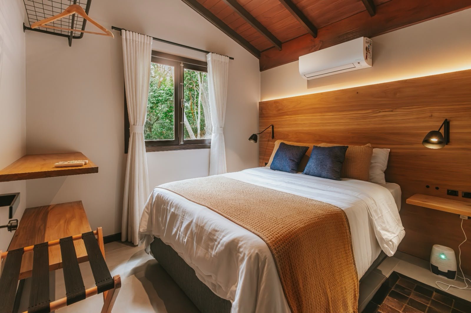 Ambiente e detalhes da Cabana Odoyá